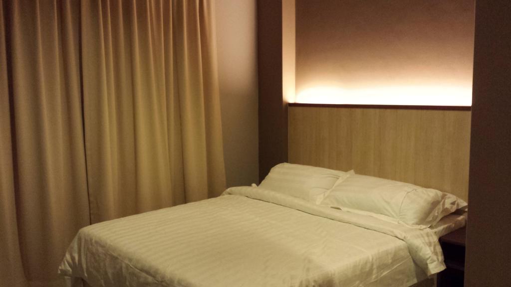 Tribeca Suites Кучінг Номер фото
