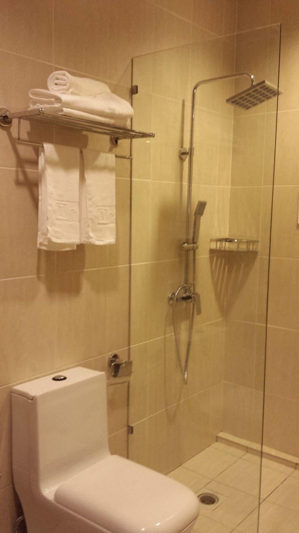 Tribeca Suites Кучінг Екстер'єр фото